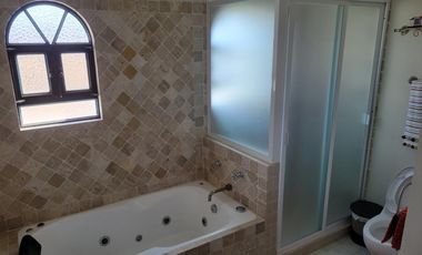 Casa Residencial en renta en La Rosaleda