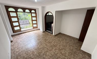 casa en arriendo en ciudad 2000. Cod A3892