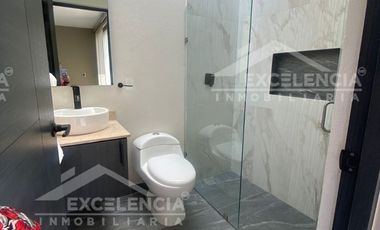 PRE-VENTA DE CASA EN FRACC. PRIVADO RINCON DE LAS AVES DOS NIVELES