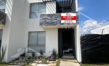 PRE-VENTA DE CASA EN FRACC. PRIVADO RINCON DE LAS AVES DOS NIVELES