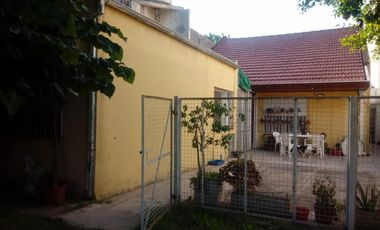 CASA EN VENTA 5 AMBIENTES