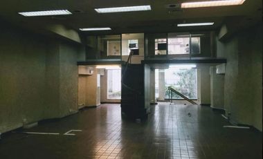 Edificio 1700m2 en 5 Plantas