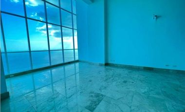 VENTA PENTHOUSE EN COSTA DEL ESTE CON PISCINA Y TERRAZA GRANDE