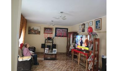 Gran Oportunidad!!! Venta De Casa En Ventanilla, A 3 Min. Paradero Norteño