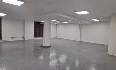 local en arriendo/venta en suramericana. Cod A6364