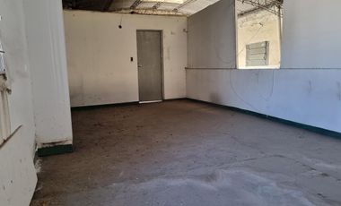 VENTA/ Permuta - Galpón  150 m2- Alberdi