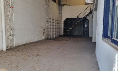 VENTA/ Permuta - Galpón  150 m2- Alberdi