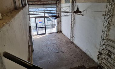 VENTA/ Permuta - Galpón  150 m2- Alberdi