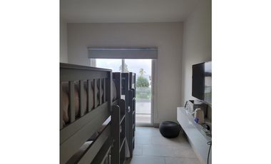 Se VENDE Apto en Playa Escondida - Colón