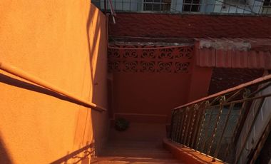 Excelente oportunidad de 2 ph en venta en Banfield