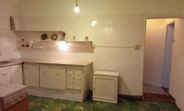 Excelente oportunidad de 2 ph en venta en Banfield