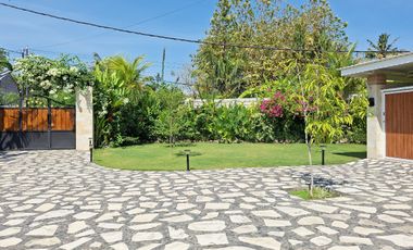 For Sale Brand-New Villa in a Quiet and Comfortable Area in Lovina - Buleleng