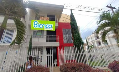 casa en venta en las mercedes. Cod V109242