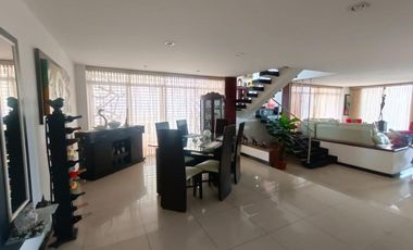 casa en venta en las mercedes. Cod V109242