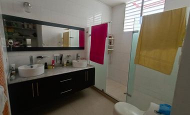 casa en venta en las mercedes. Cod V109242