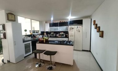 casa en venta en las mercedes. Cod V109242