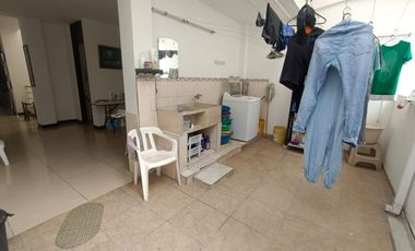 casa en venta en las mercedes. Cod V109242