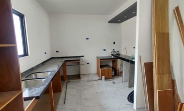 VENTA DE CASA NUEVA EN ESQUINA DE 4 REC. 1 EN P.B. COLONIA EL MORRO