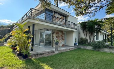 casa en arriendo en dapa. Cod A5875