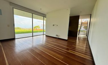 casa en arriendo en dapa. Cod A5875
