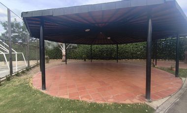 apartamento en arriendo en lomitas del trapiche. Cod A31363