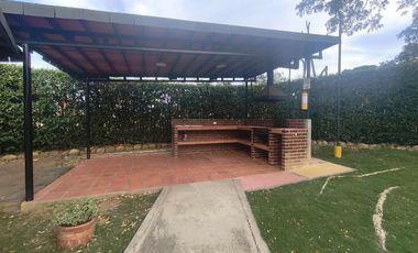 apartamento en arriendo en lomitas del trapiche. Cod A31363