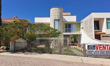CASA EN VENTA EN CAMPESTRE SAN JUAN DEL RIO, EMILY