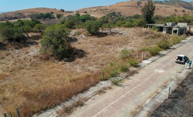 VENTA TERRENO EN IXTAPAN DE LA SAL, EN RESIDENCIAL IXTAMIL