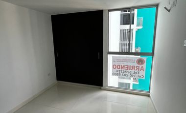 apartamento en arriendo en prados del este. Cod A3480