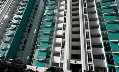 apartamento en arriendo en prados del este. Cod A3480