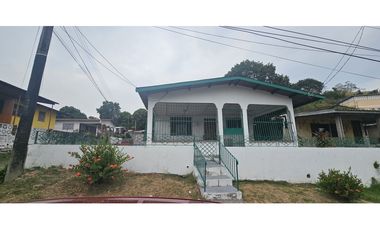 VENTA DE CASA DE ESQUINA EN SAN MIGUELITO  - VILLA GUADALUPE