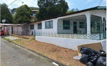 VENTA DE CASA DE ESQUINA EN SAN MIGUELITO  - VILLA GUADALUPE
