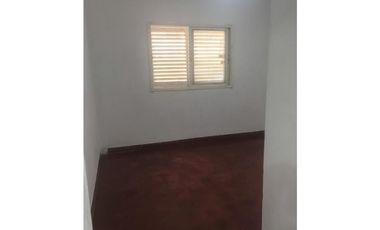 Departamento en venta Barrio Mil Viviendas, de 3 dormitorios