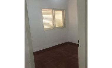 Departamento en venta Barrio Mil Viviendas, de 3 dormitorios
