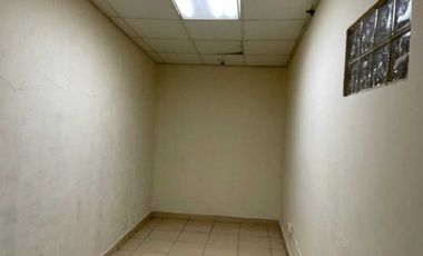 VENTA O ALQUILER LOCAL 300M2 VIA PRINCIPAL PARQUE LEFEVRE