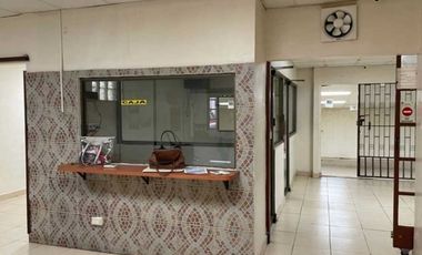 VENTA O ALQUILER LOCAL 300M2 VIA PRINCIPAL PARQUE LEFEVRE