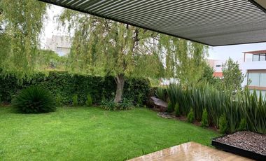 Casa en Renta Vacía en Club de Golf