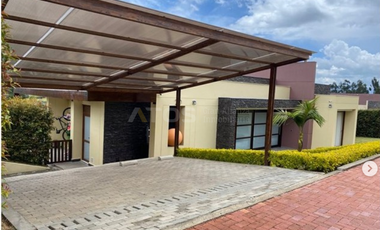 casa campestre en venta en reserva de la cañada. Cod V5802