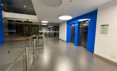 consultorio en arriendo en sabana park. Cod A5756