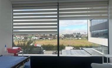 consultorio en arriendo en sabana park. Cod A5756