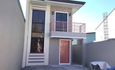 Two Storey Single attached in Villa Verde Subdivision, Novaliches 3 bedrooms