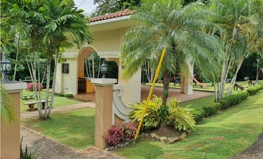 Se Vende / Alquila Casa Residencial Duplex en Albrook