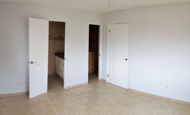 Se Vende / Alquila Casa Residencial Duplex en Albrook