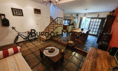 Casa PH en venta en Ramos Mejia Sur