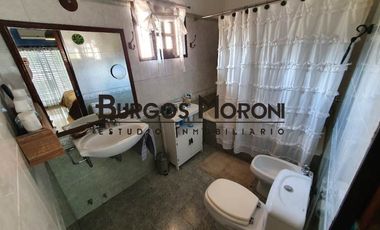 Casa PH en venta en Ramos Mejia Sur