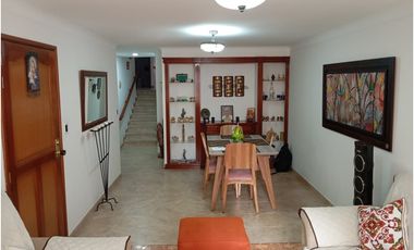 SE VENDE APARTAMENTO BARRIO EL PRADO BUCARAMANGA PRIMER PISO