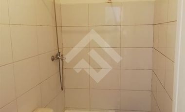 Local Comercial en Venta en Fray Luis de la peña / Bascuñan Guerrero