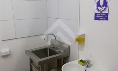 Local Comercial en Venta en Fray Luis de la peña / Bascuñan Guerrero