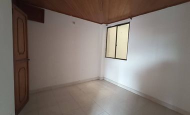 APARTAMENTO EN ARRIENDO BARRIO CENTRO | 1065