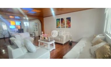 Casa con renta en venta, barrio Bavaria, Manizales